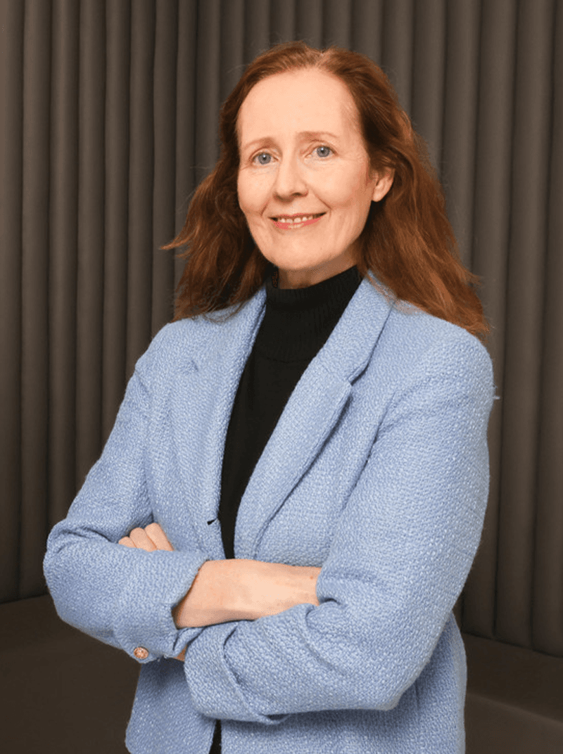 Professor Suzanne Norris